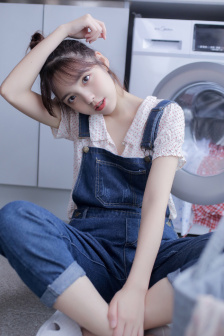 镜子里看我怎么进入你